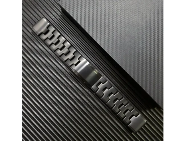 Kiirkinnitusega kellarihmad 26mm Titaanium - must