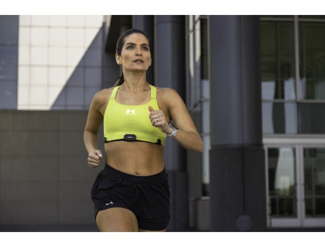 HRM-FIT pulsiv&ouml;&ouml; naistele