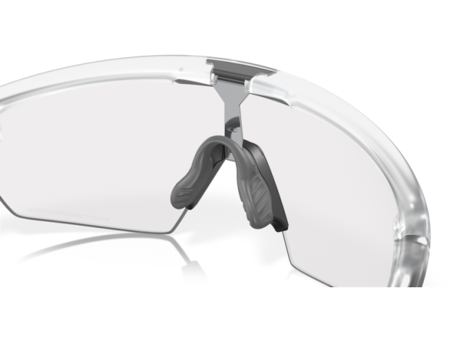 P&auml;ikeseprillid OAKLEY Sphaera Matte Clear Photochromic